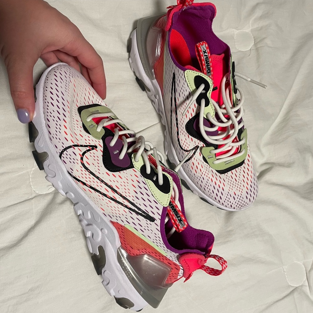 Nikes women size 10
